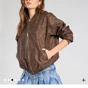 Vintage Brown Leather Bomber Jacket